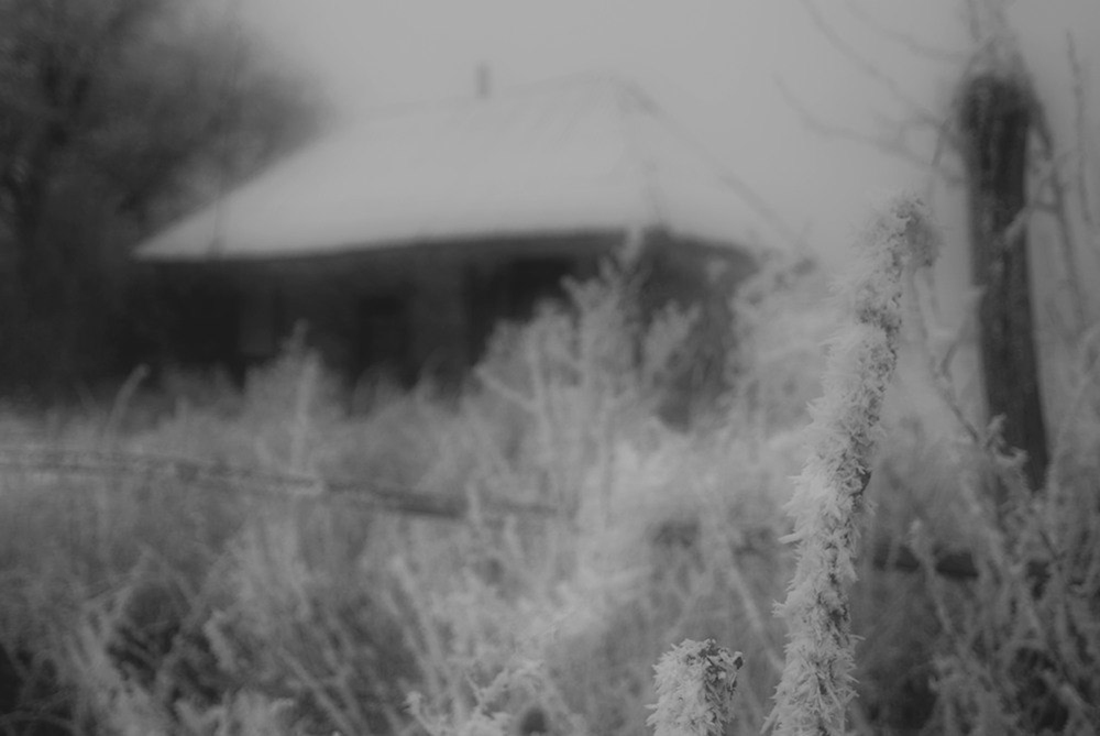 фото "Забута Стежина" метки: черно-белые, пейзаж, арт, архитектура чб, зима, село, художественная фотография, чб