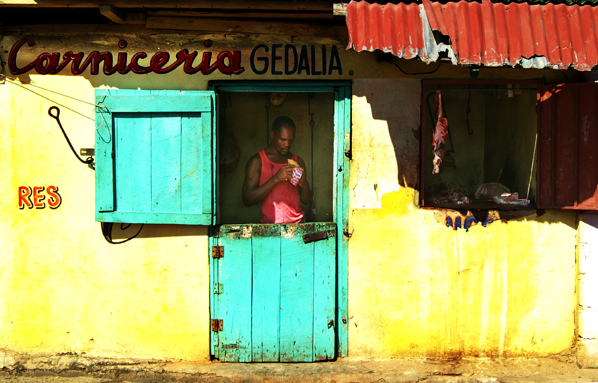 photo "Carniceria Gedalia" tags: travel, street, 