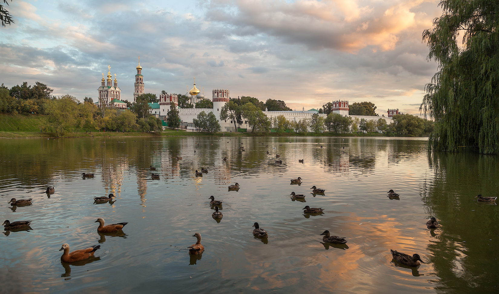 фото "Монастырский пруд" метки: пейзаж, город, 