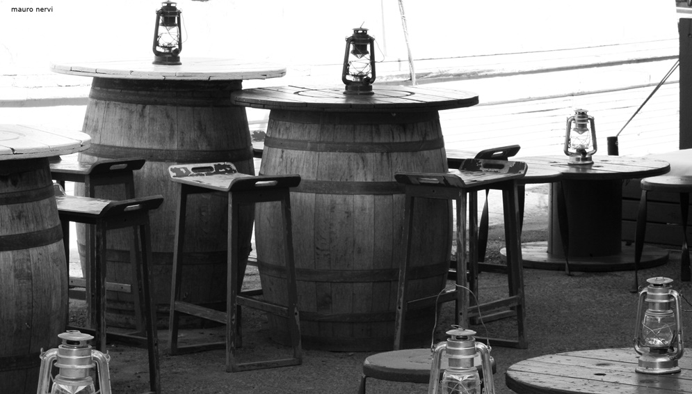 фото "to the bar of the port" метки: черно-белые, 