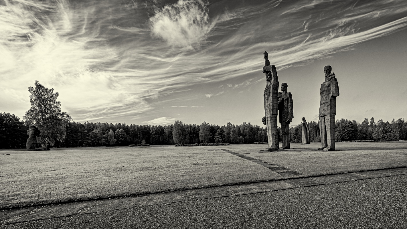 photo "Red Front, Salaspils Memorial Ensemble" tags: misc., 