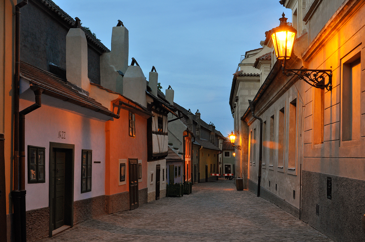 photo "***" tags: architecture, city, Prague