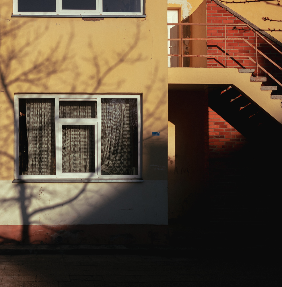 photo "***" tags: misc., street, 