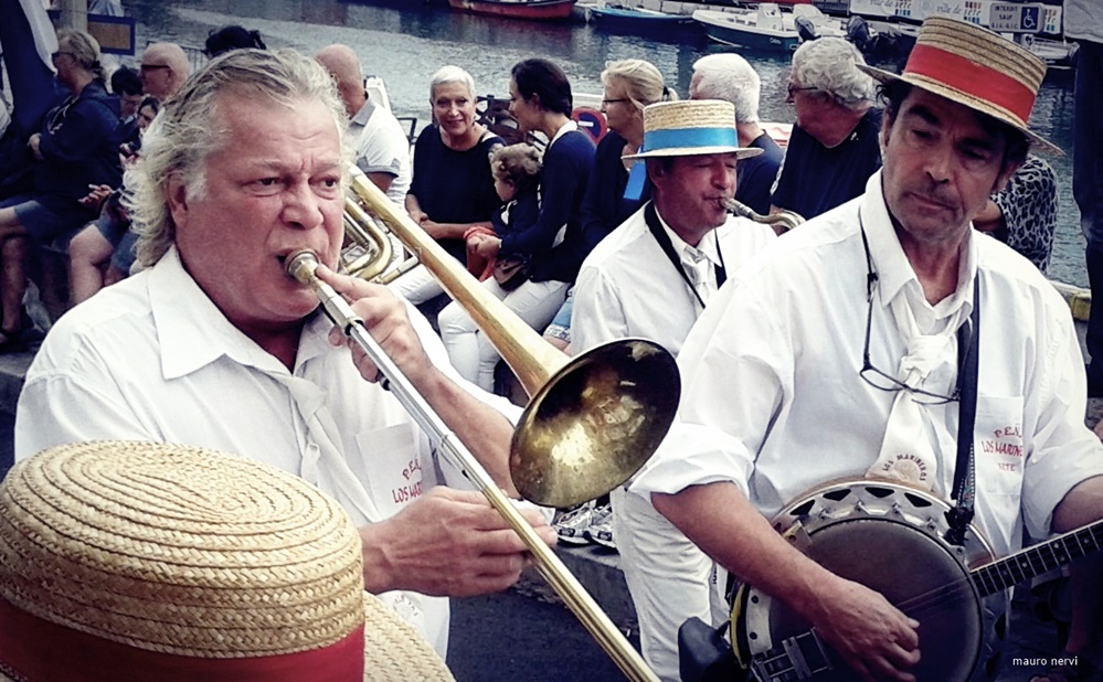 фото "musicians" метки: стрит-фото, 