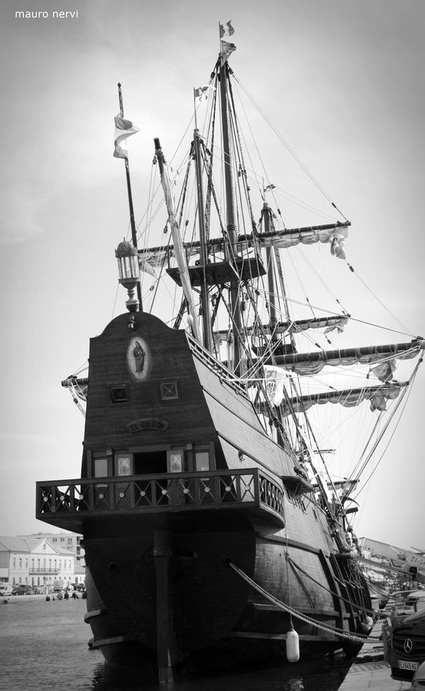 photo "sailing ship Andalucia" tags: black&white, 