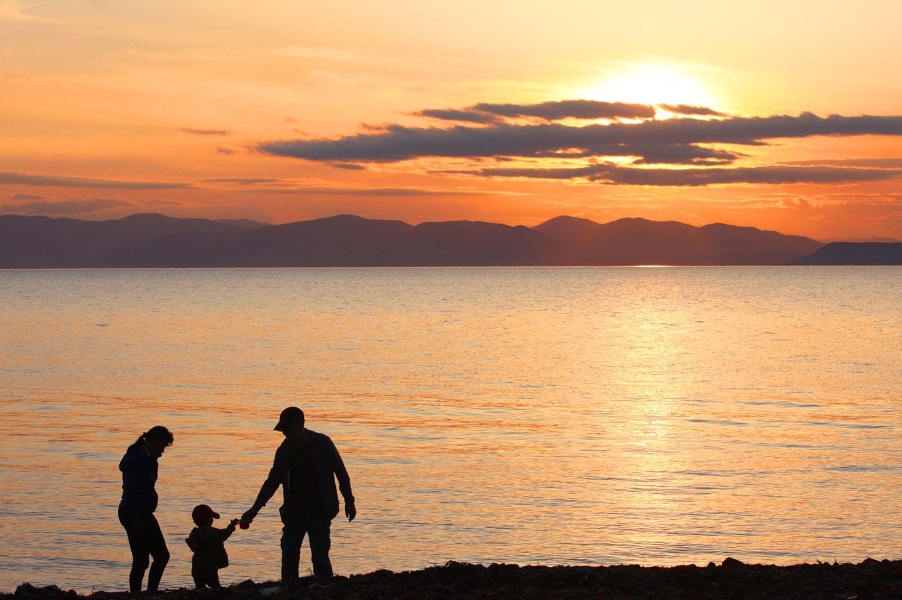 photo "***" tags: landscape, street, people, sunset, море.