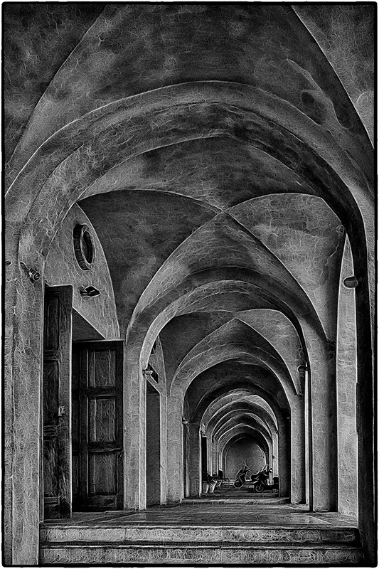 photo "Romanesque ..." tags: travel, architecture, black&white, 