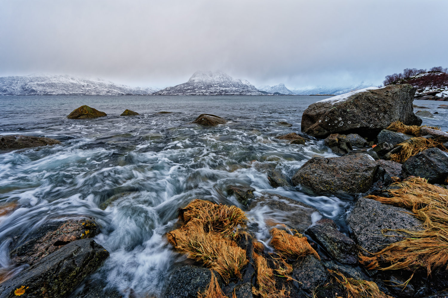 photo "***" tags: landscape, Europe, water, winter