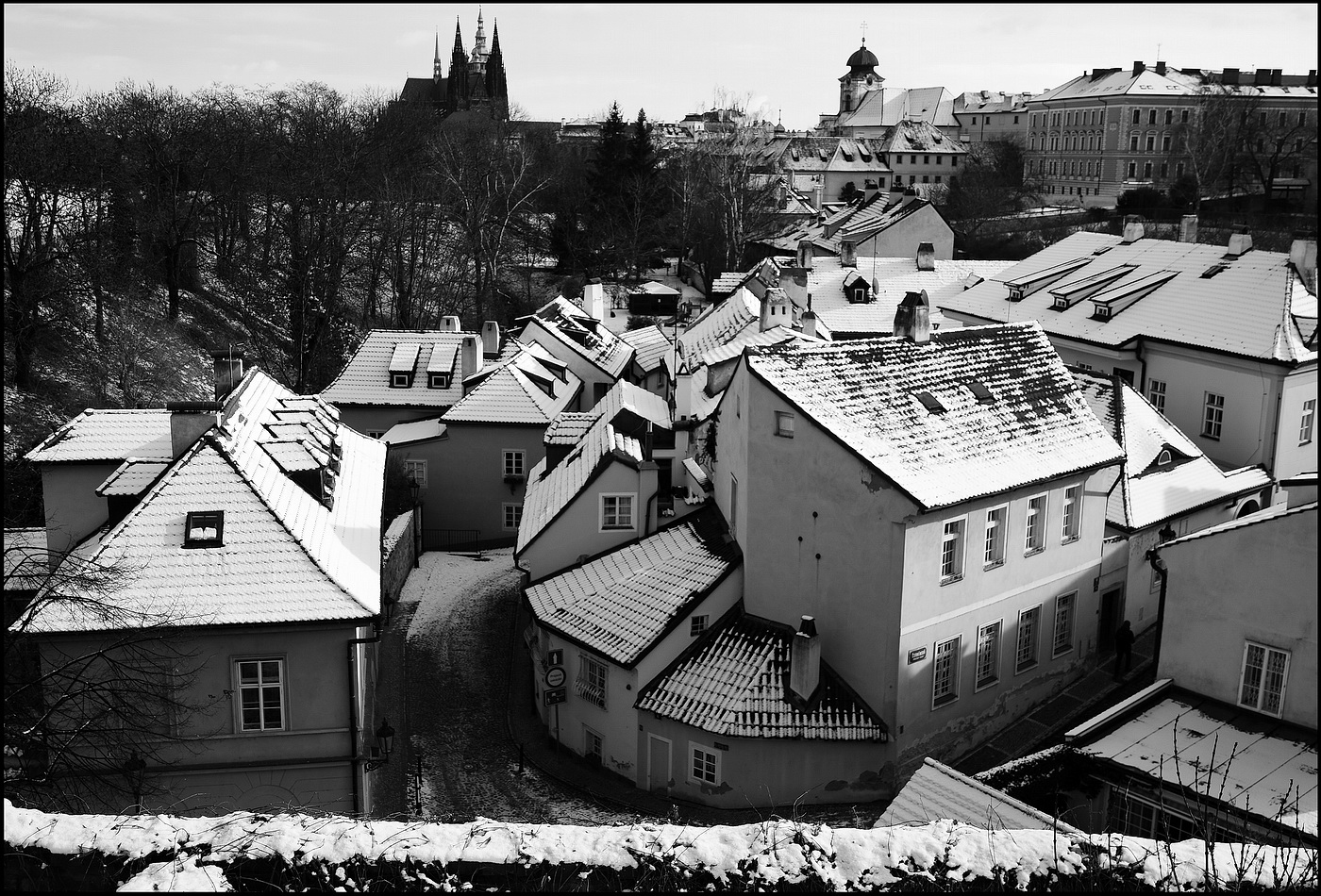 photo "Новый свет" tags: black&white, Prag, Prague, Praha
