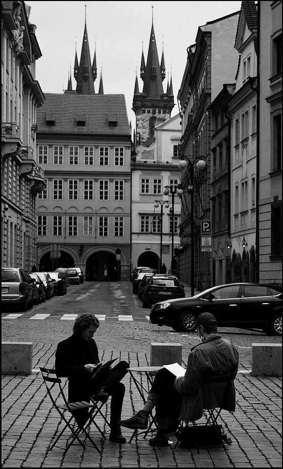 photo "Пара-2" tags: black&white, Prag, Prague, Praha