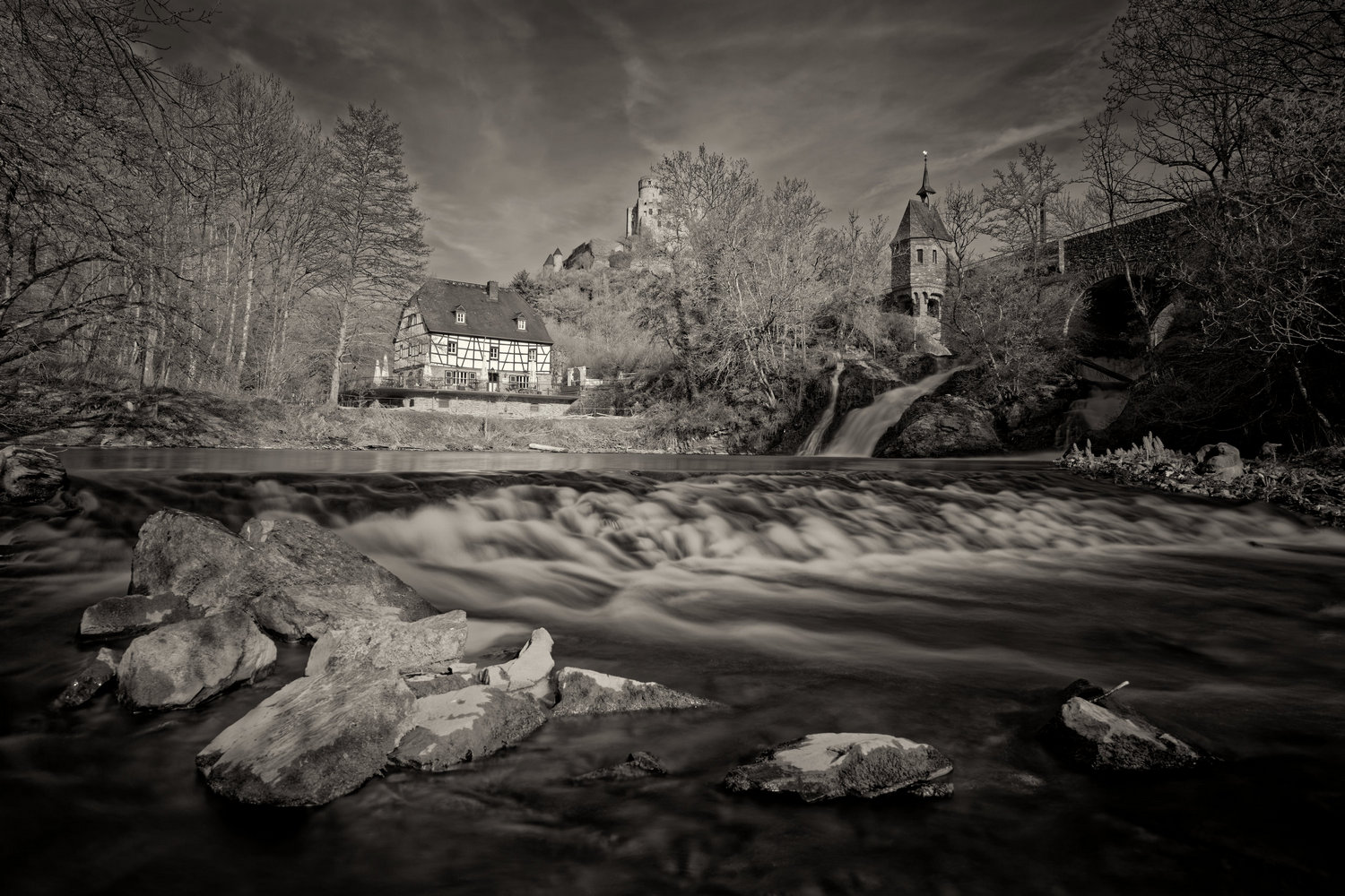 photo "***" tags: landscape, black&white, Europe, spring, water