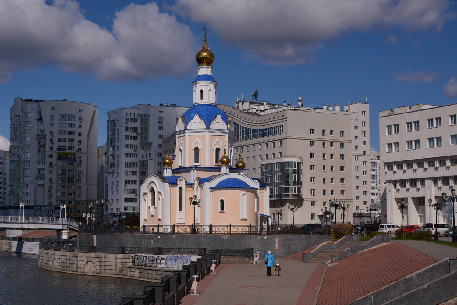 фото "Храм на набережной." метки: архитектура, Белгород, река, храм