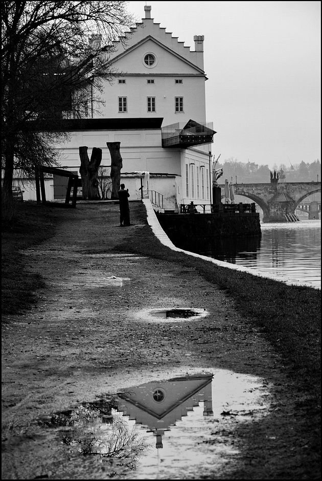 photo "На Кампе-2" tags: black&white, Prag, Prague, Praha