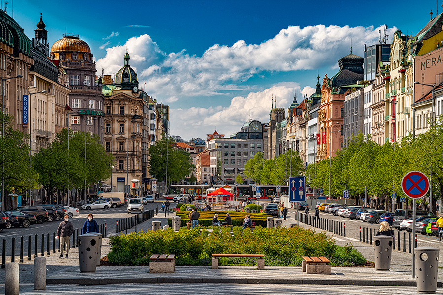 фото "Вацлавская площадь, Прага" метки: пейзаж, стрит-фото, архитектура, 