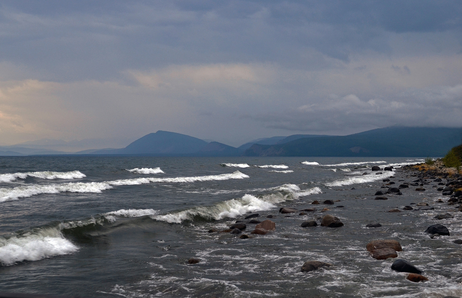 photo "***" tags: landscape, lake, water, Байкал, ненастье, непогода, шторм