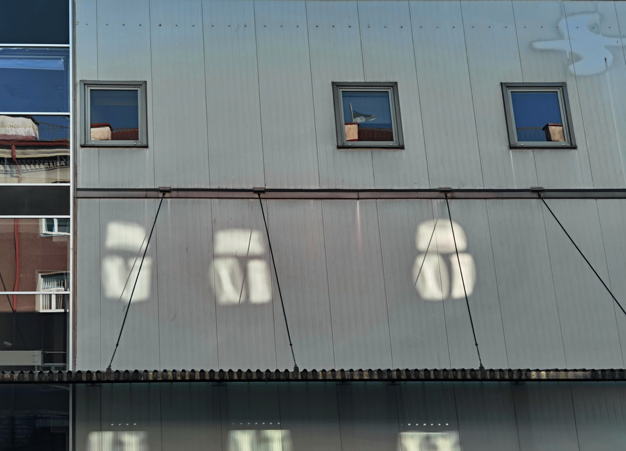 photo "about windows)" tags: misc., fragment, 