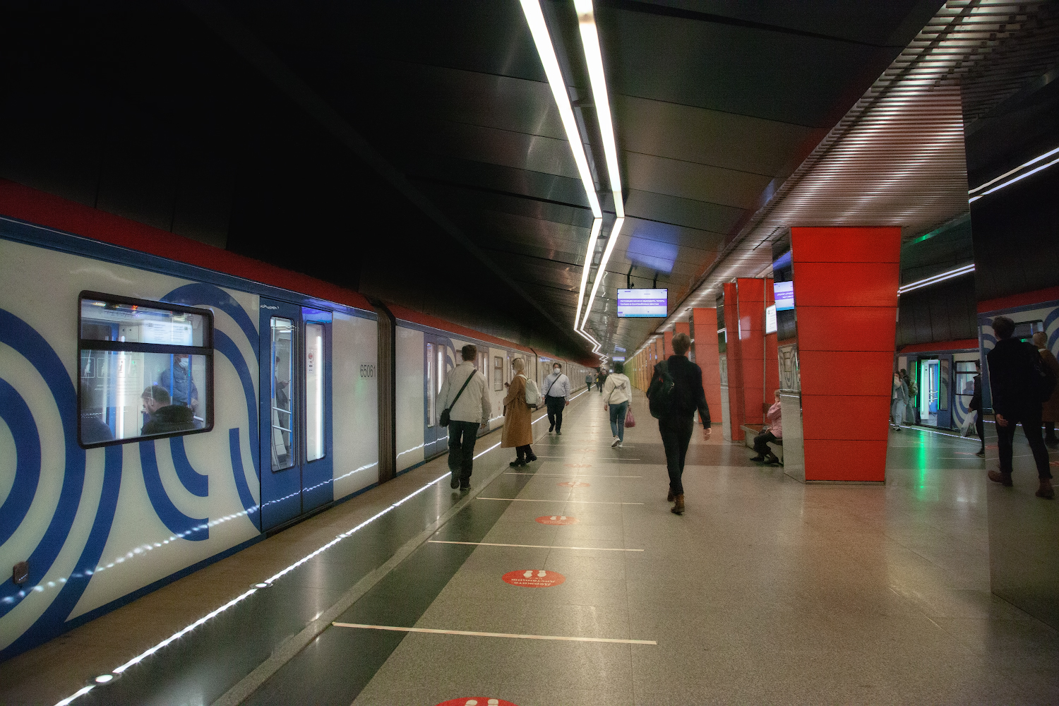 фото "Линии метро..." метки: стрит-фото, 