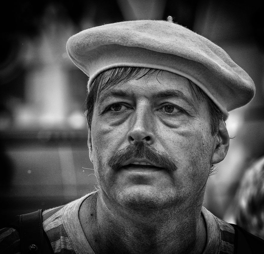 photo "***" tags: black&white, portrait, street, 