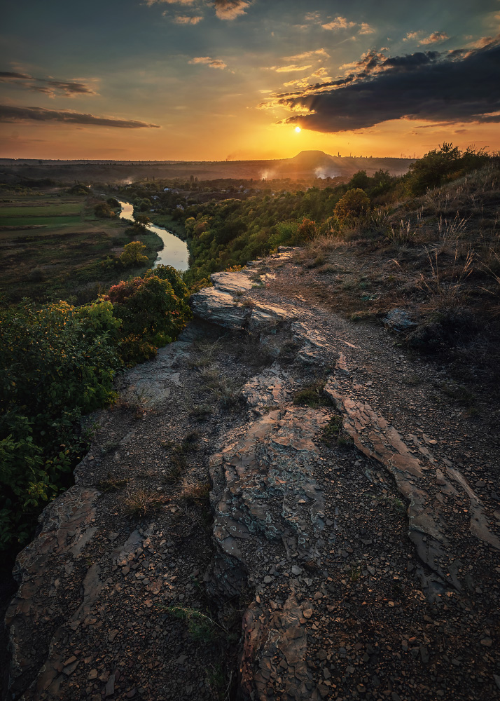 photo "Sunset on the Krynka River" tags: landscape, nature, river, sunset, Крынка, деревья, скала