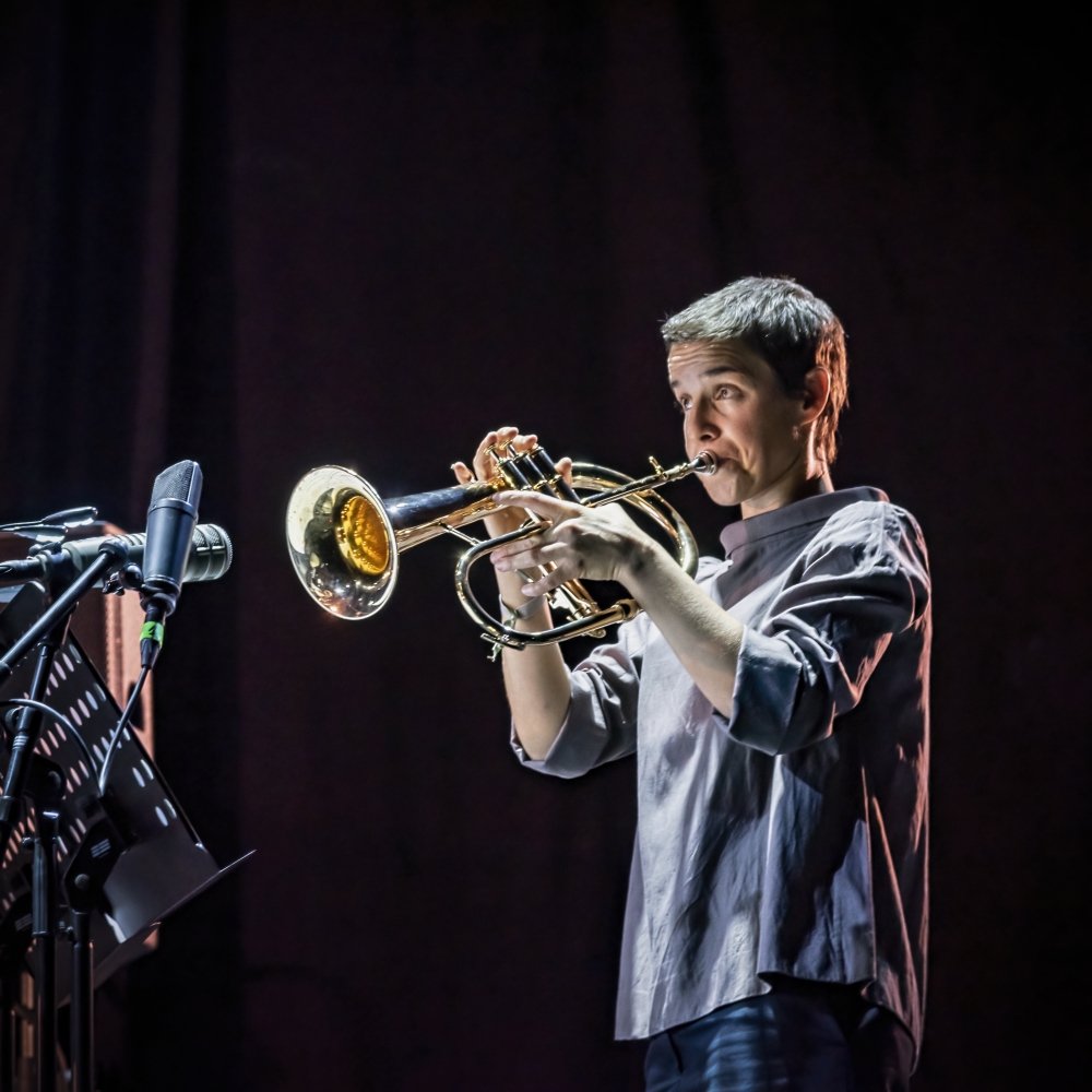 photo "Flugelhorn Solo" tags: portrait, 