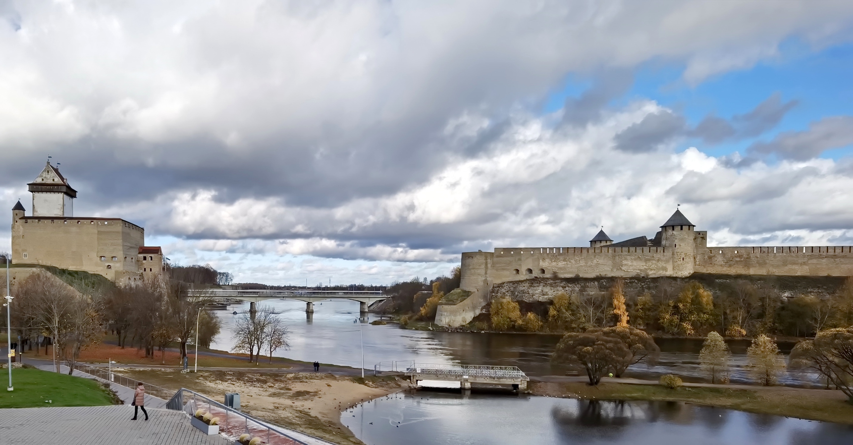 photo "October Border autumn. Narva - Ivangorod" tags: travel, 