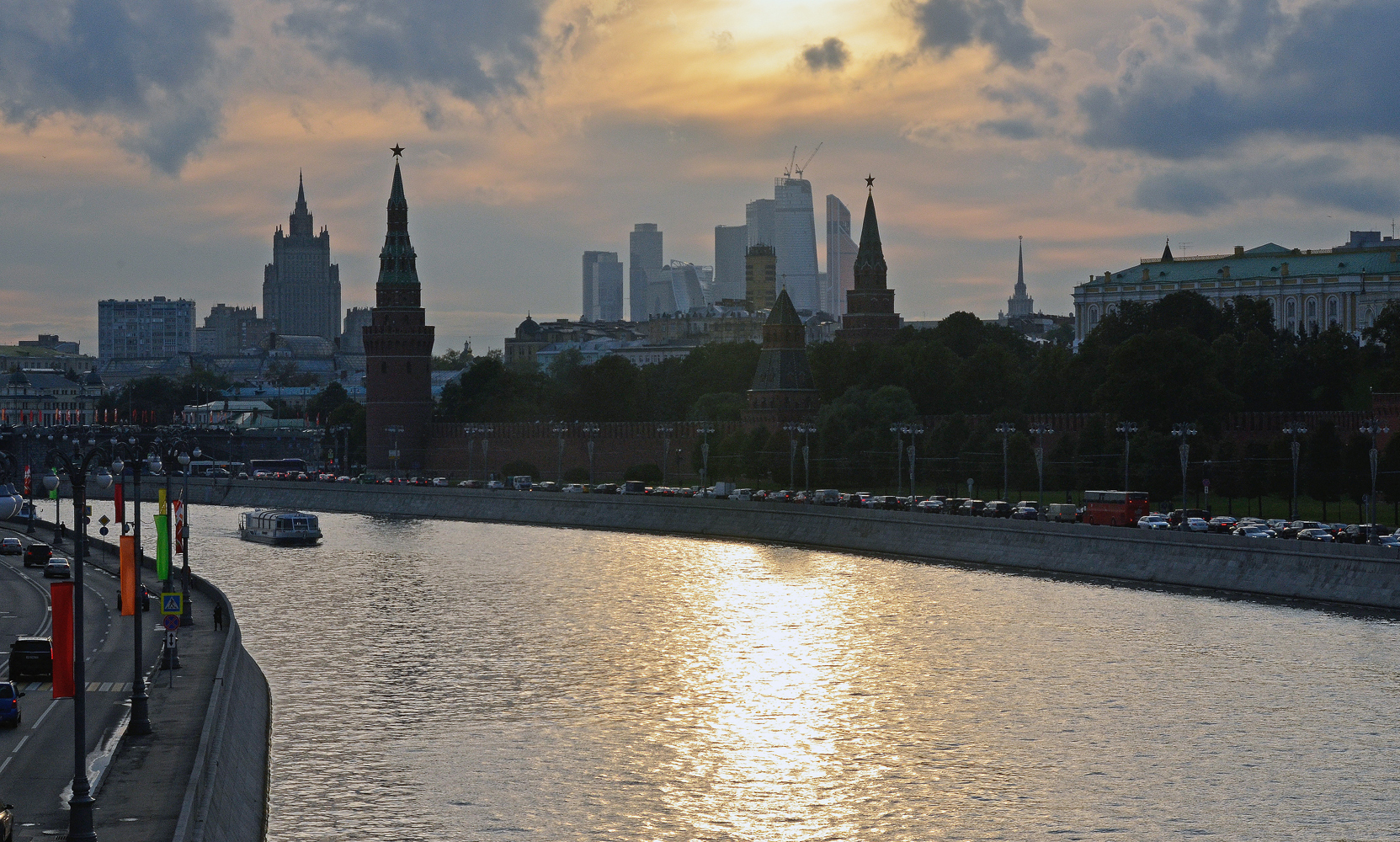 photo "***" tags: landscape, Kremlin, Moscow, evening, sunset