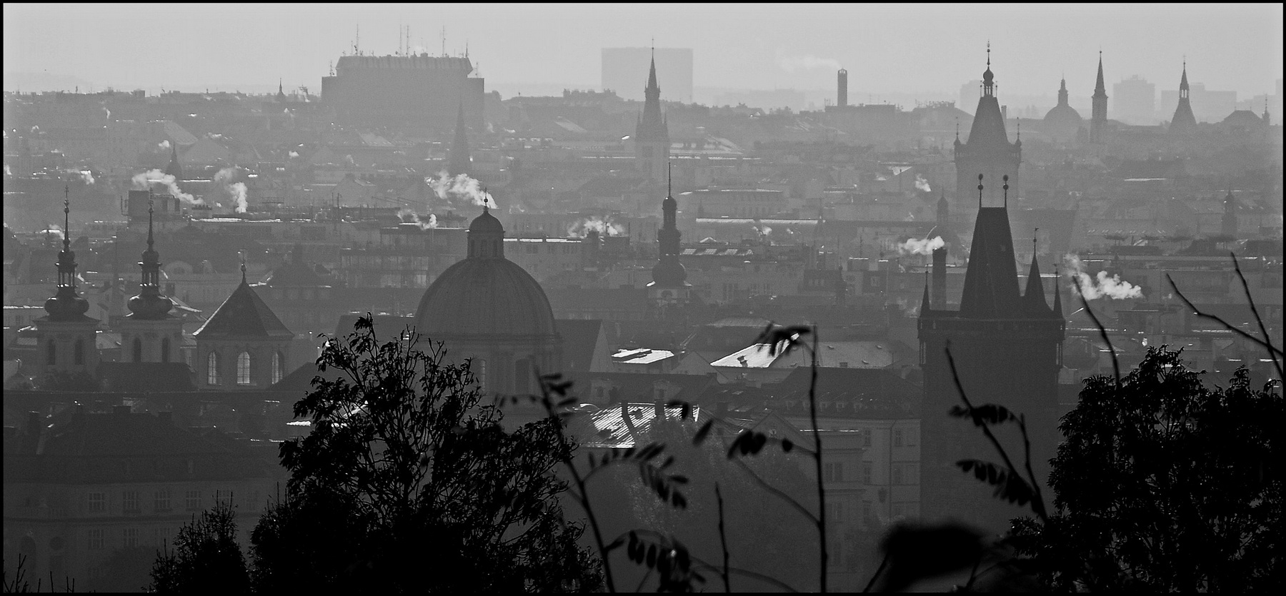 photo "Утренняя Прага" tags: black&white, Prag, Prague, Praha