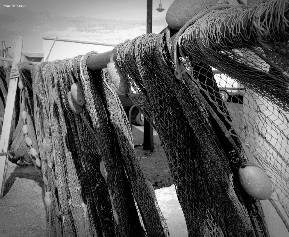 photo "nets" tags: black&white, 