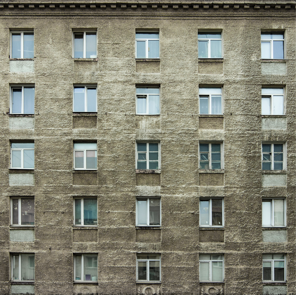 photo "Windows of Norilsk" tags: architecture, city, street, 