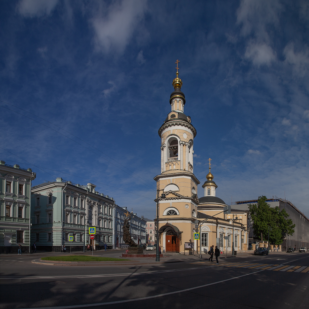 photo "***" tags: city, architecture, street, 