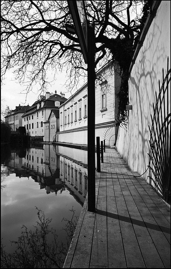 photo "У Чертовки-3" tags: black&white, Prag, Prague, Praha