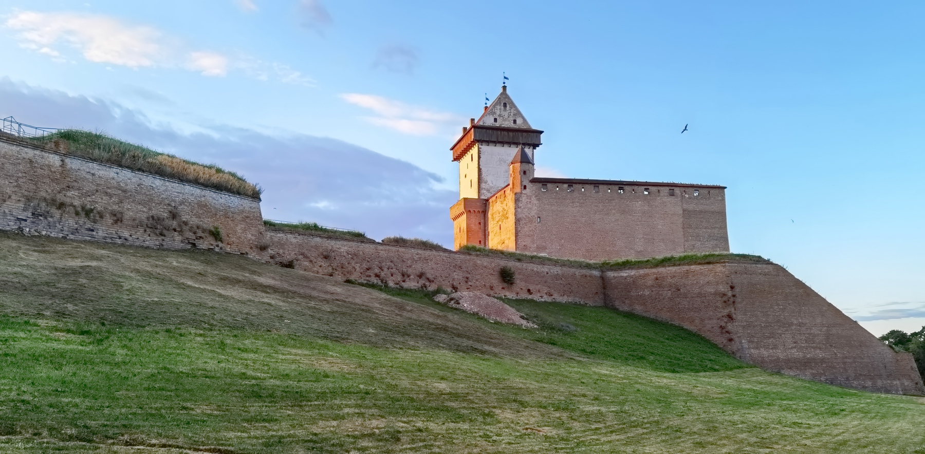 photo "Evening. Herman Castle. Narva" tags: travel, 