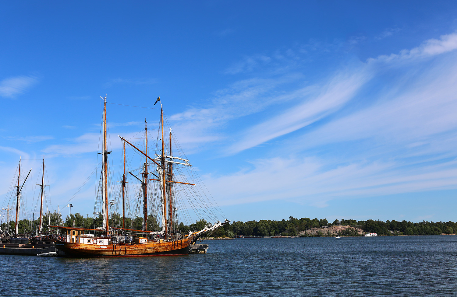 фото "В северном порту" метки: пейзаж, Helsinki, Pohjoissatama