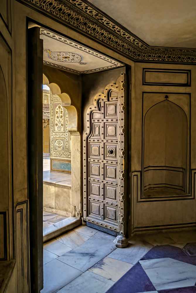 фото "Раскрытые двери" метки: архитектура, 