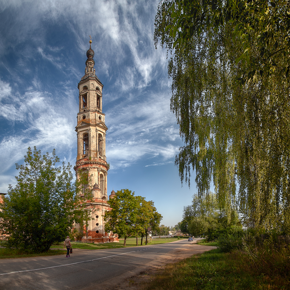 photo "***" tags: landscape, street, architecture, 