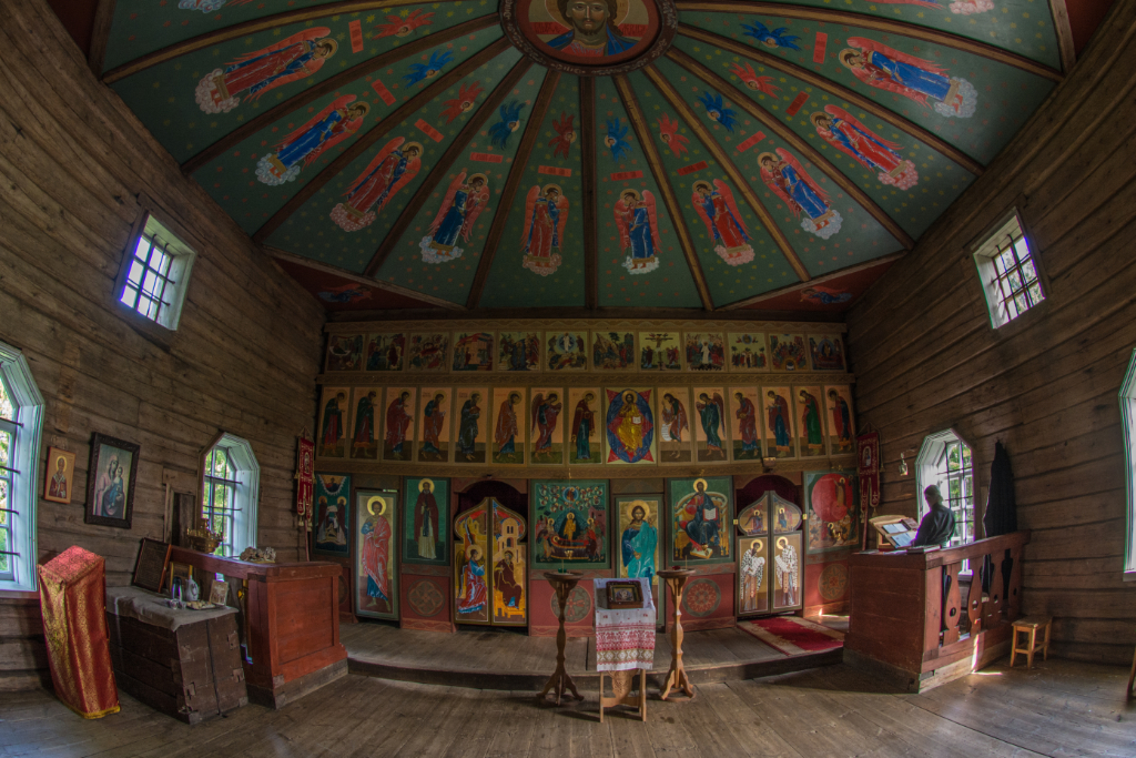 photo "The Northern Temple" tags: travel, architecture, interior, Водлозеро.