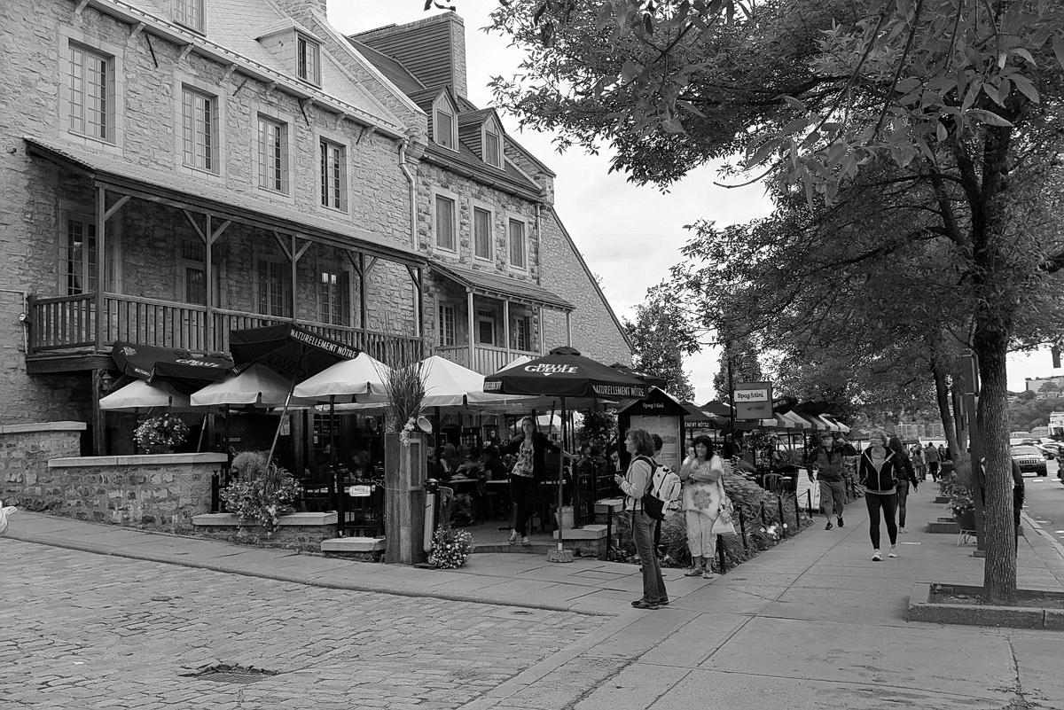 photo "..." tags: black&white, street, 