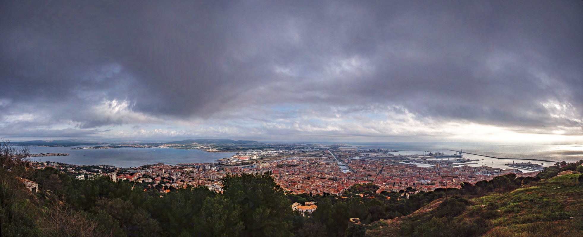 photo "The firsyRays of the Sun" tags: landscape, 