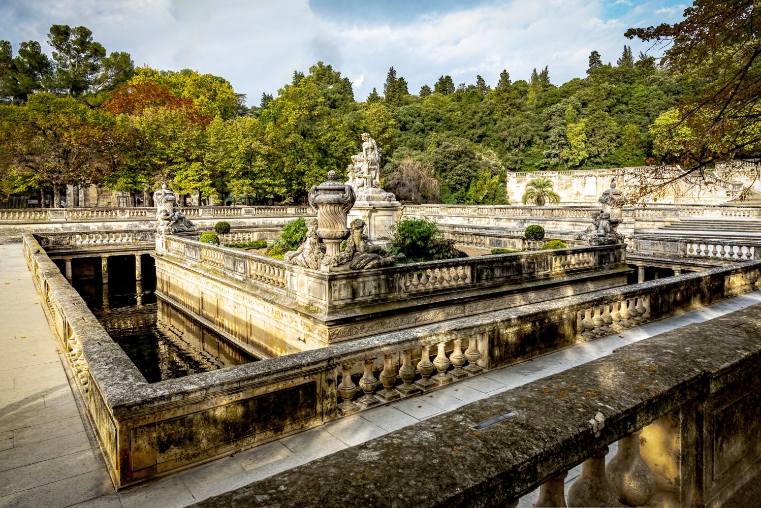 photo "Jardins de la Fontaine" tags: architecture, 
