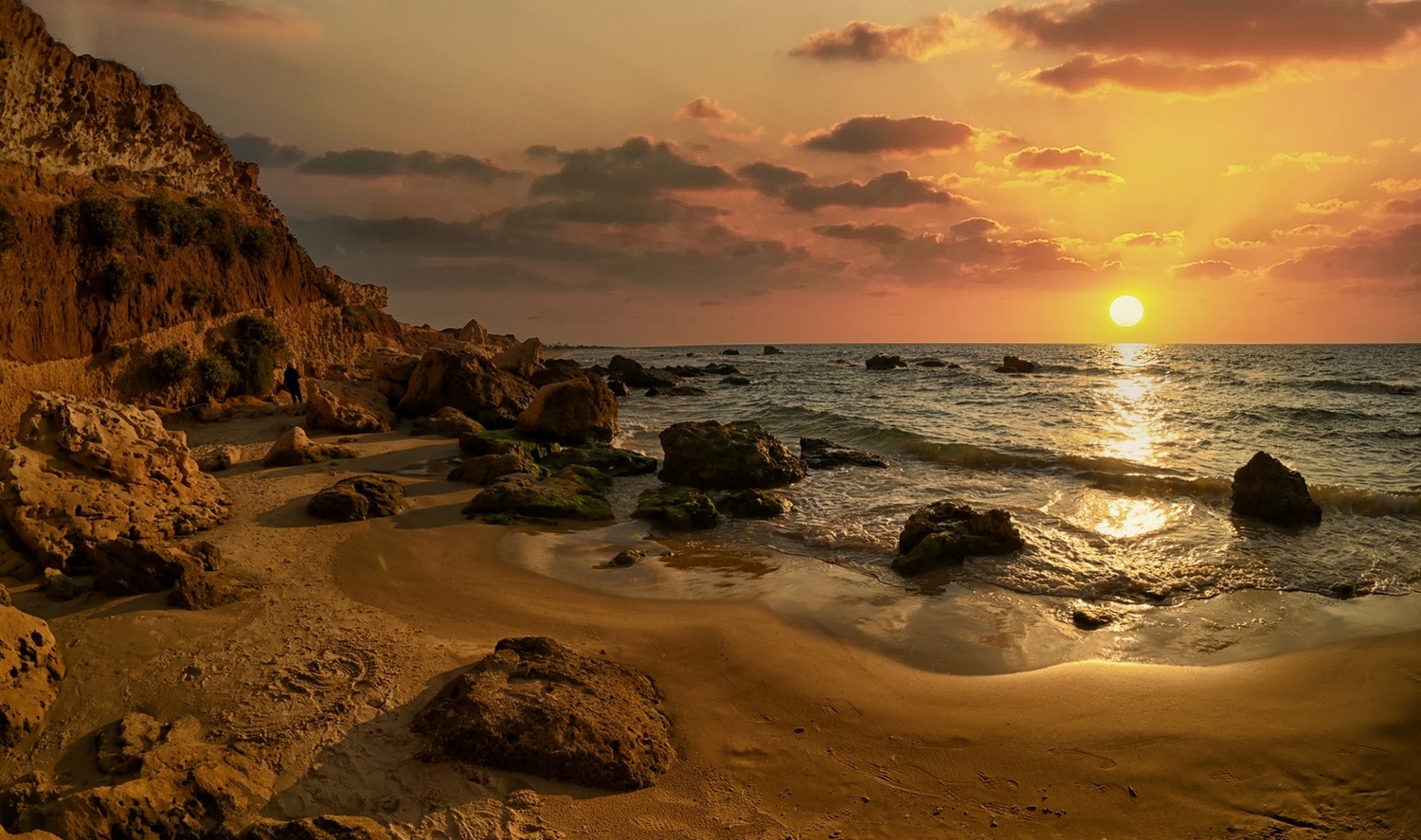 фото "Закатная история" метки: пейзаж, Израиль.Хадера.Пляж Гиват Ольг