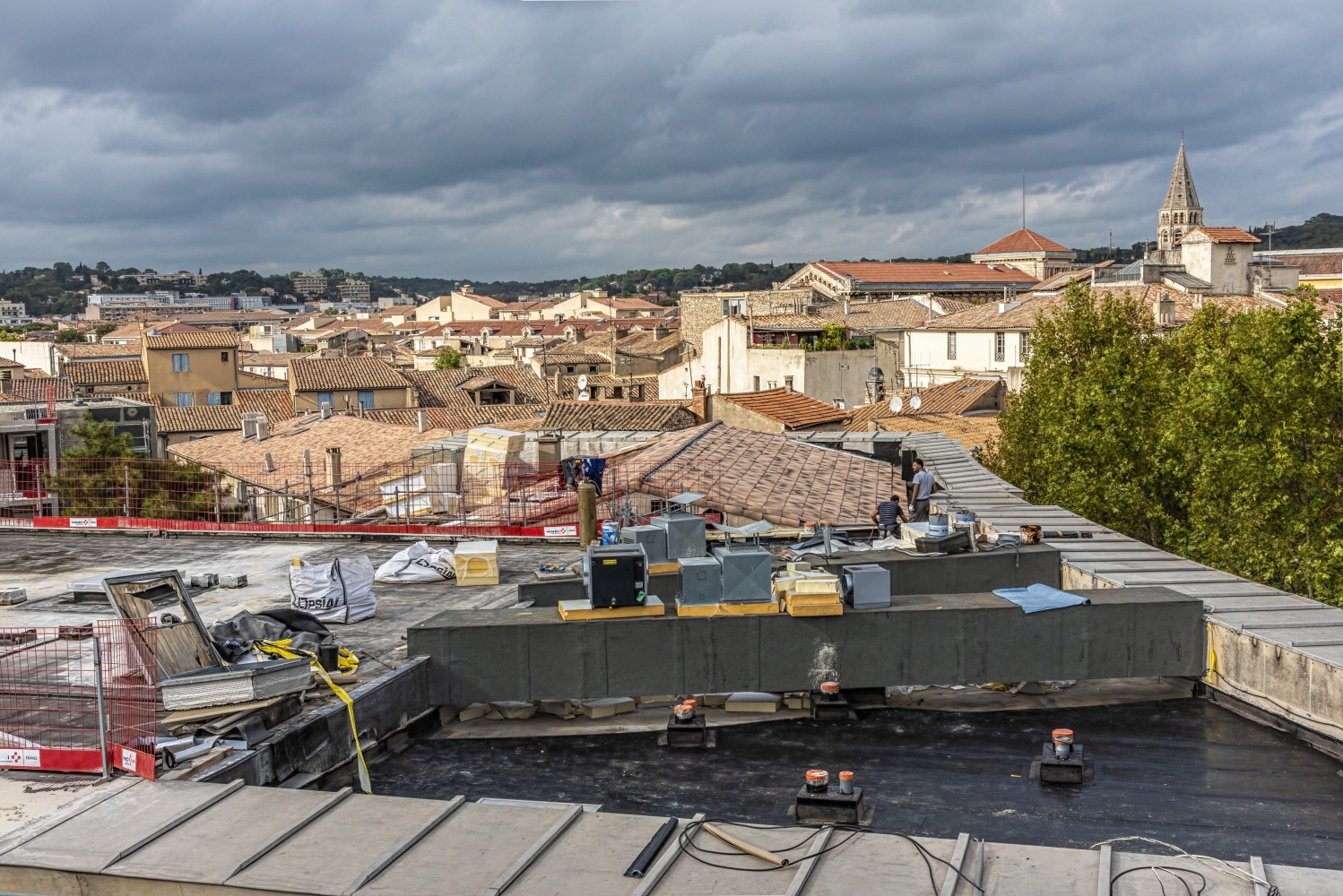 photo "Roofs of Nimes" tags: architecture, 