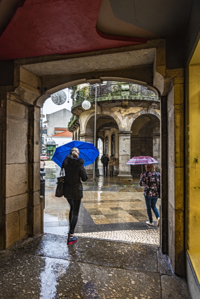 photo "Rain on the Street" tags: street, 