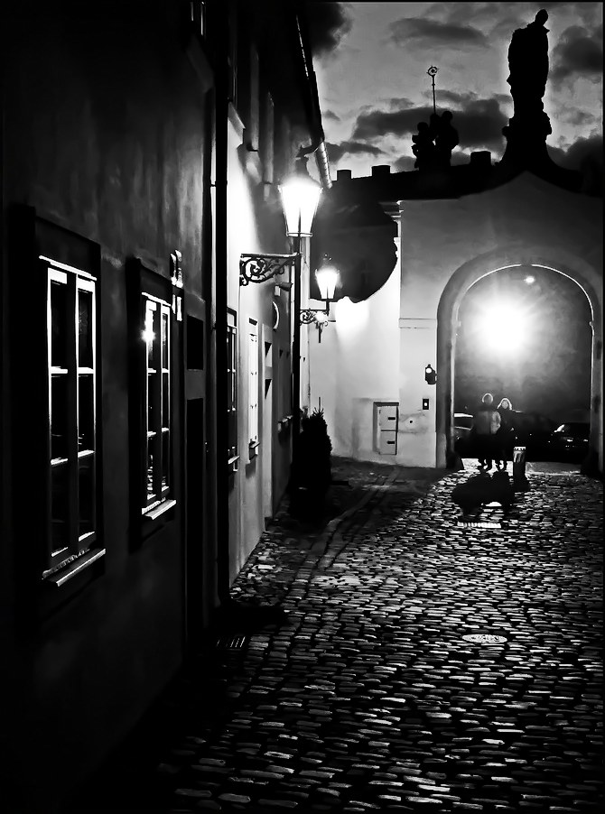 photo "Вечерняя атмосфера" tags: black&white, Prag Prague Praha