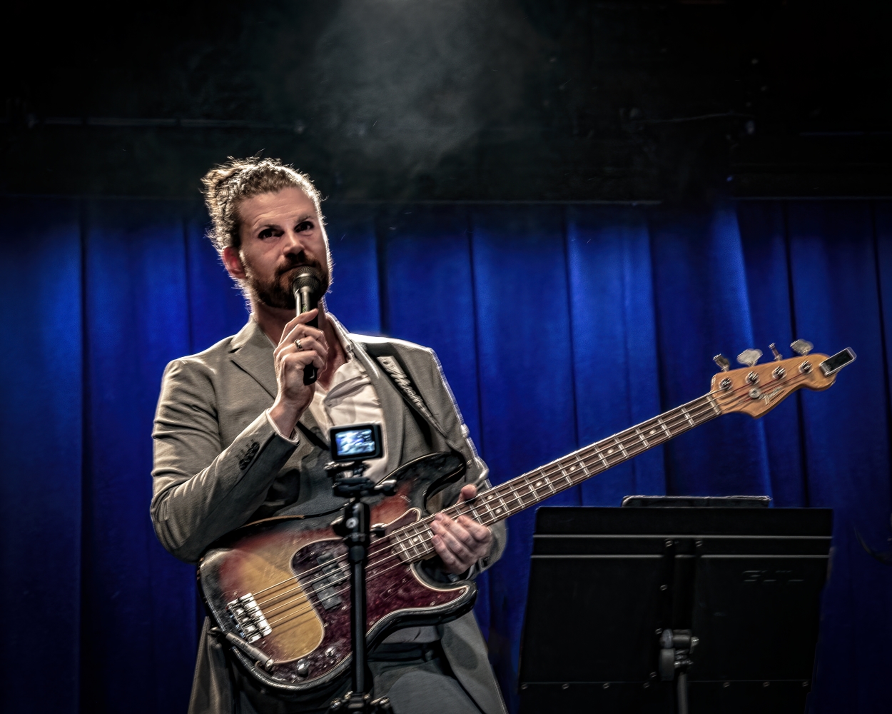 photo "Bassist and Composer Kenneth Dahl Knudsen" tags: portrait, 
