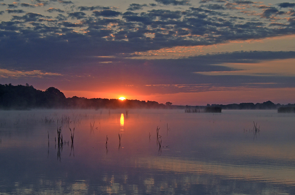 photo "***" tags: landscape, lake, sun, sunrise, water