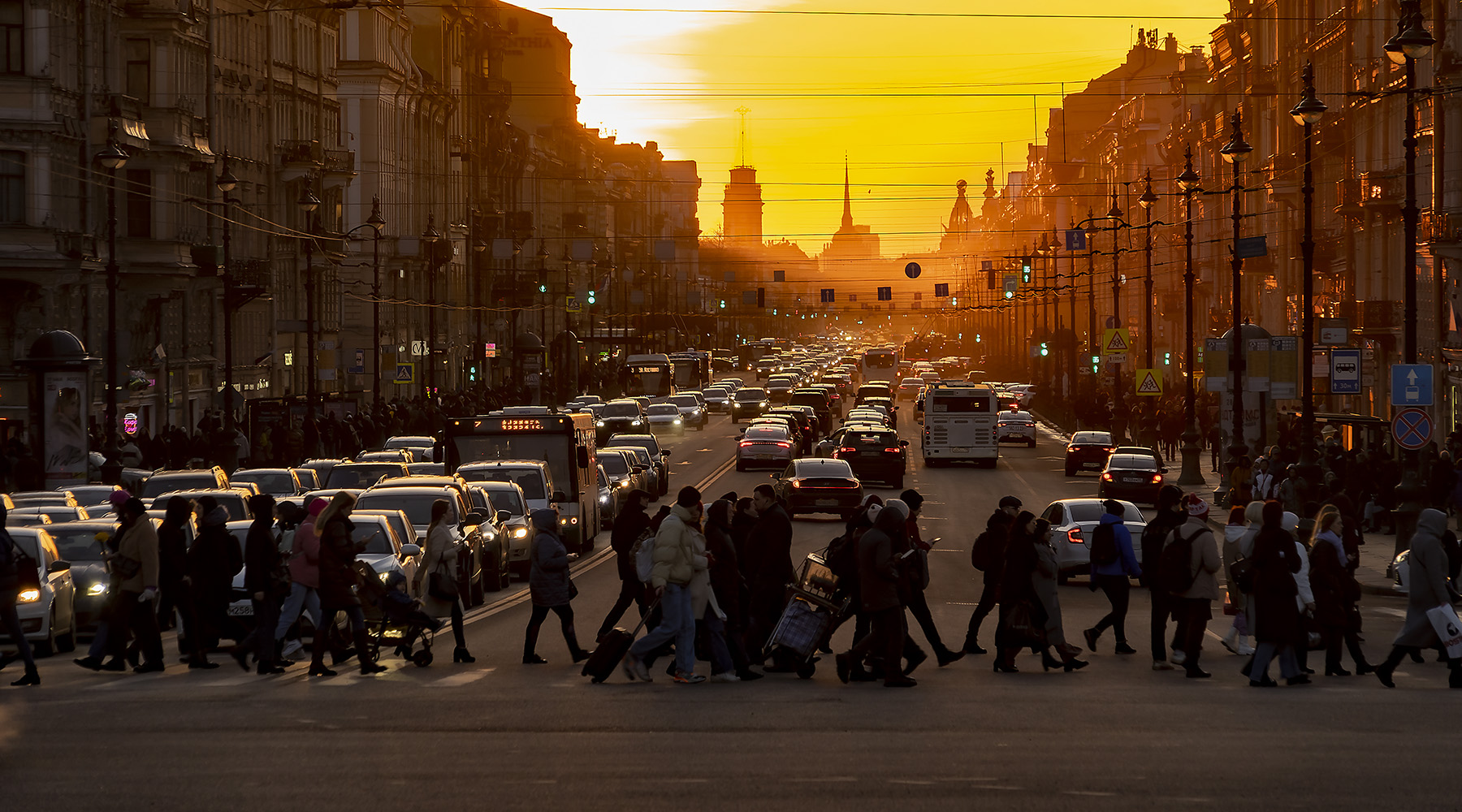 photo "Закат на Невском" tags: street, 