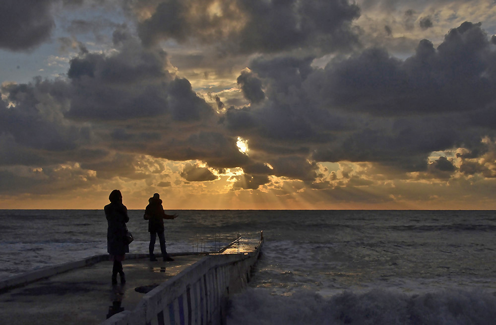 photo "***" tags: landscape, sea, sunset, тучи