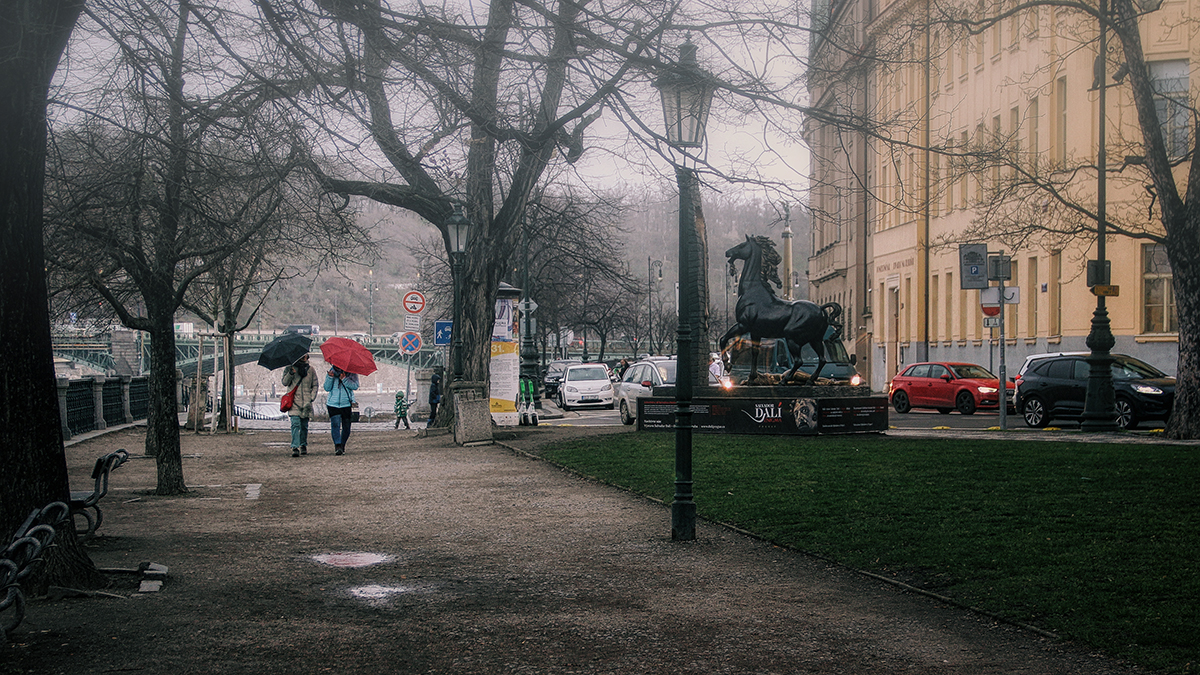 photo "Rainy morning..." tags: travel, street, Prague