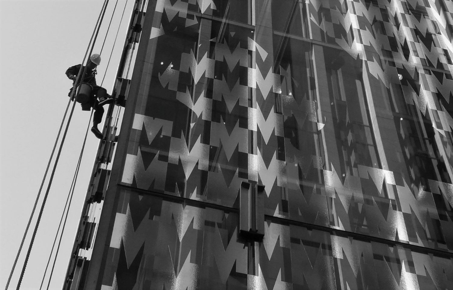 photo "***" tags: black&white, city, 