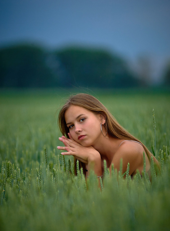 photo "***" tags: portrait, evening, field, girl, meadow, summer, sunset, модель, настроение, портрет девушка, портрет девушка лето, пшеница